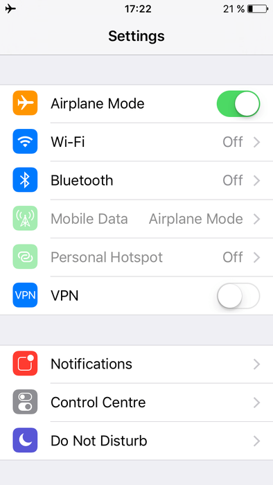 機内モードを有効にする Enabling airplane mode