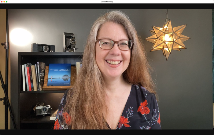 Camo running on the iPhone SE Camo running on the iPhone SE