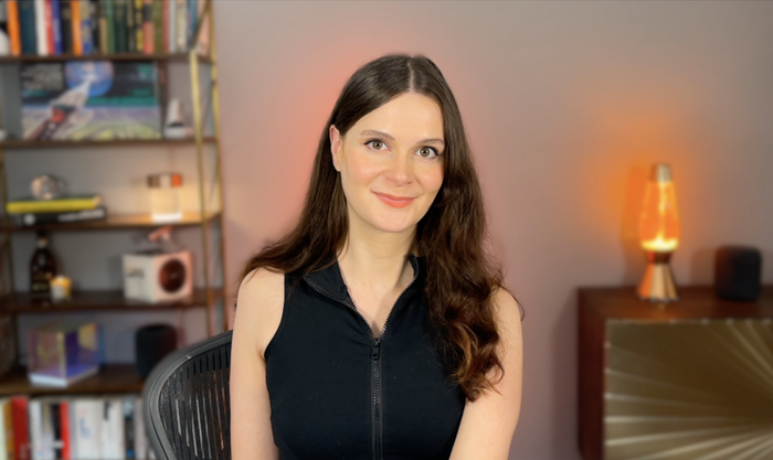 I used warm lights in this scene to keep the lighting fairly neutral. I used warm lights in this scene to keep the lighting fairly neutral.