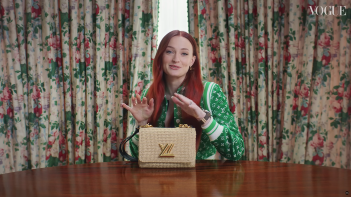 There’s lots of green and orange in this scene of Sopihe Turner in British Vogue There’s lots of green and orange in this scene of Sopihe Turner in British Vogue